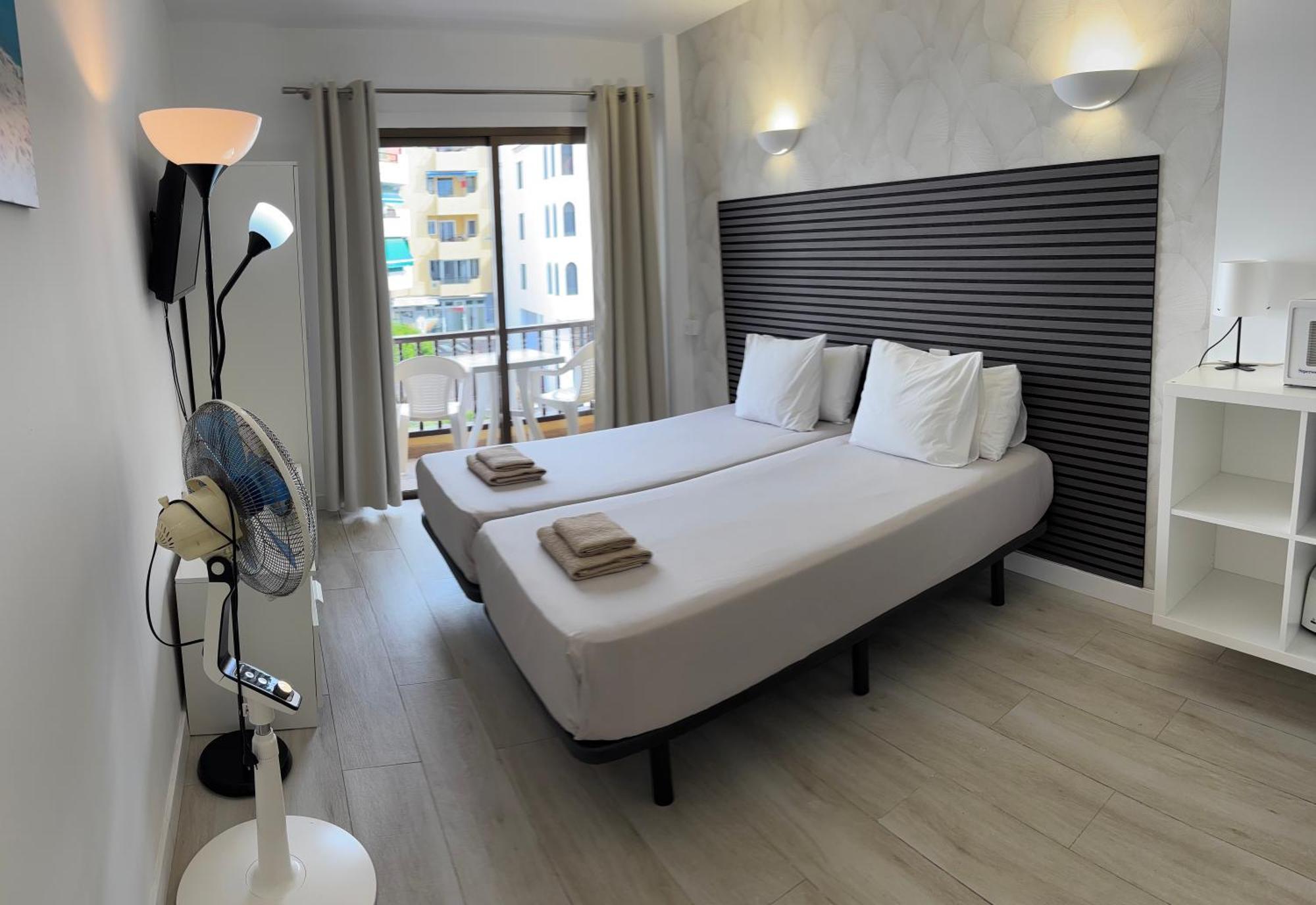Cozy Studio In Los Cristianos Beach Free Wifi アロナ エクステリア 写真
