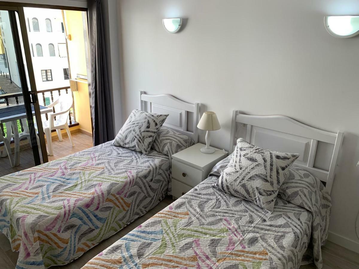 Cozy Studio In Los Cristianos Beach Free Wifi アロナ エクステリア 写真